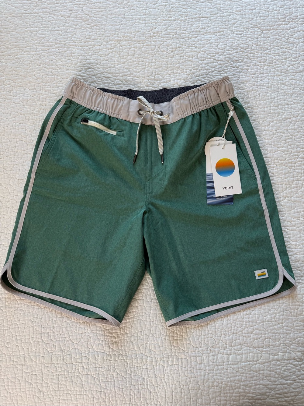 Vuori Men’s Banks Short Hedge Green Linen Texture V330 Size XSmall